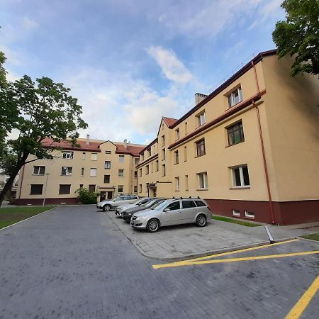 Cosy Park Apartment, Free Parking, Self-Check-In Клайпеда Екстериор снимка
