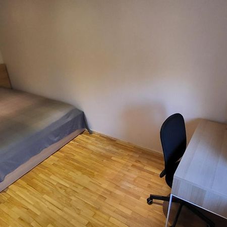 Cosy Park Apartment, Free Parking, Self-Check-In Клайпеда Екстериор снимка